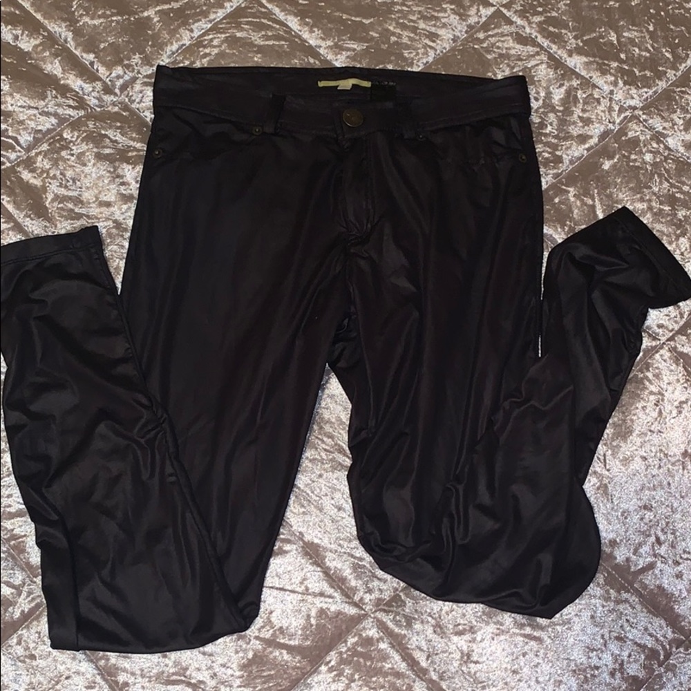 Gianni Bini leggings with pockets